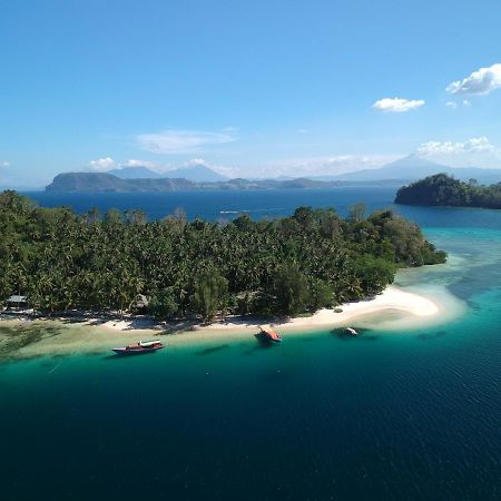 Blue Bay Divers Likupang Bangka מראה חיצוני תמונה