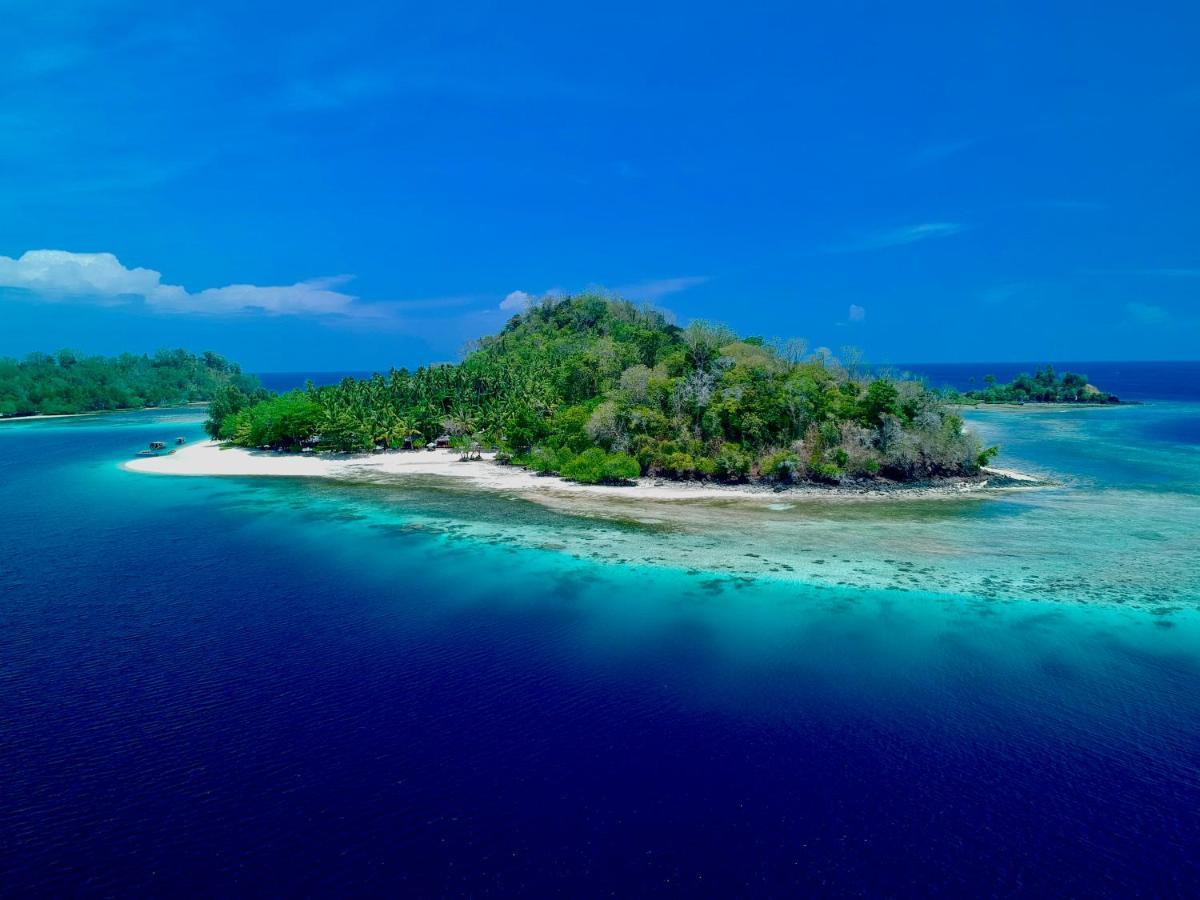 Blue Bay Divers Likupang Bangka מראה חיצוני תמונה