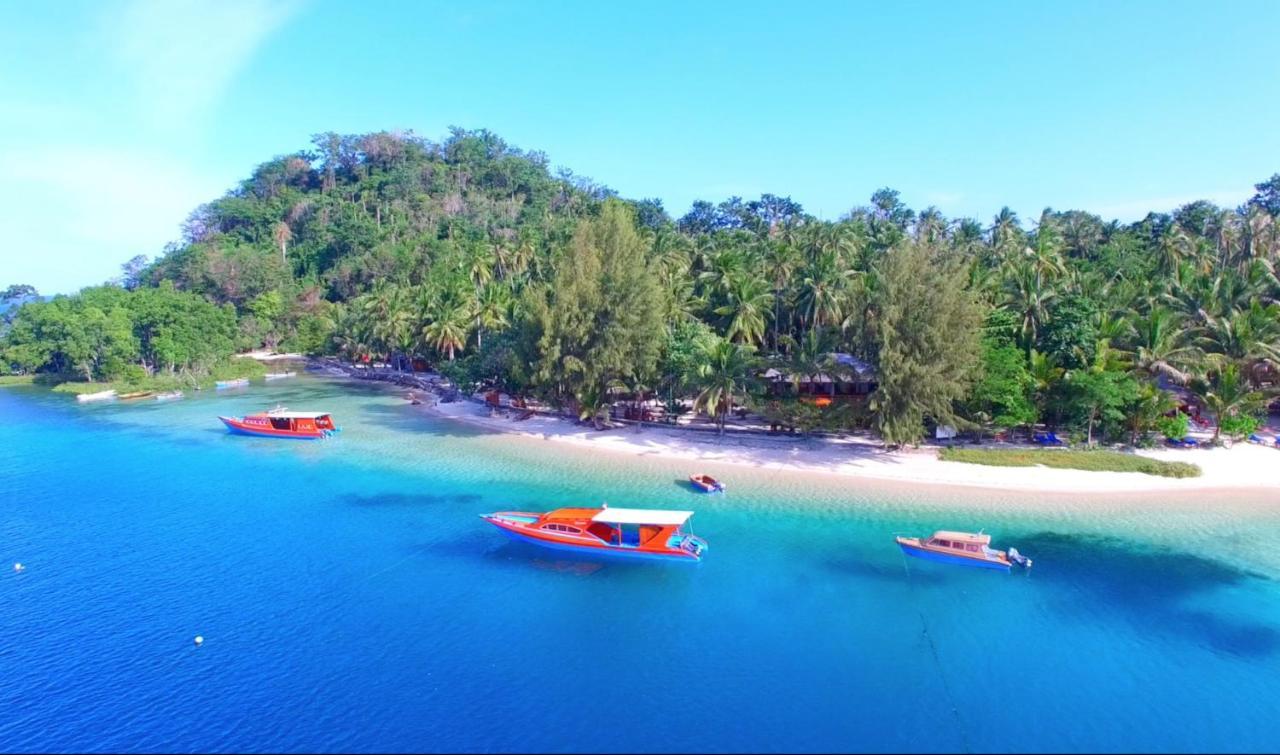 Blue Bay Divers Likupang Bangka מראה חיצוני תמונה