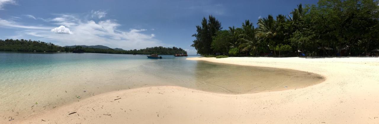 Blue Bay Divers Likupang Bangka מראה חיצוני תמונה